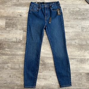 🆕 Buffalo Jeans Hi Rise Skinny